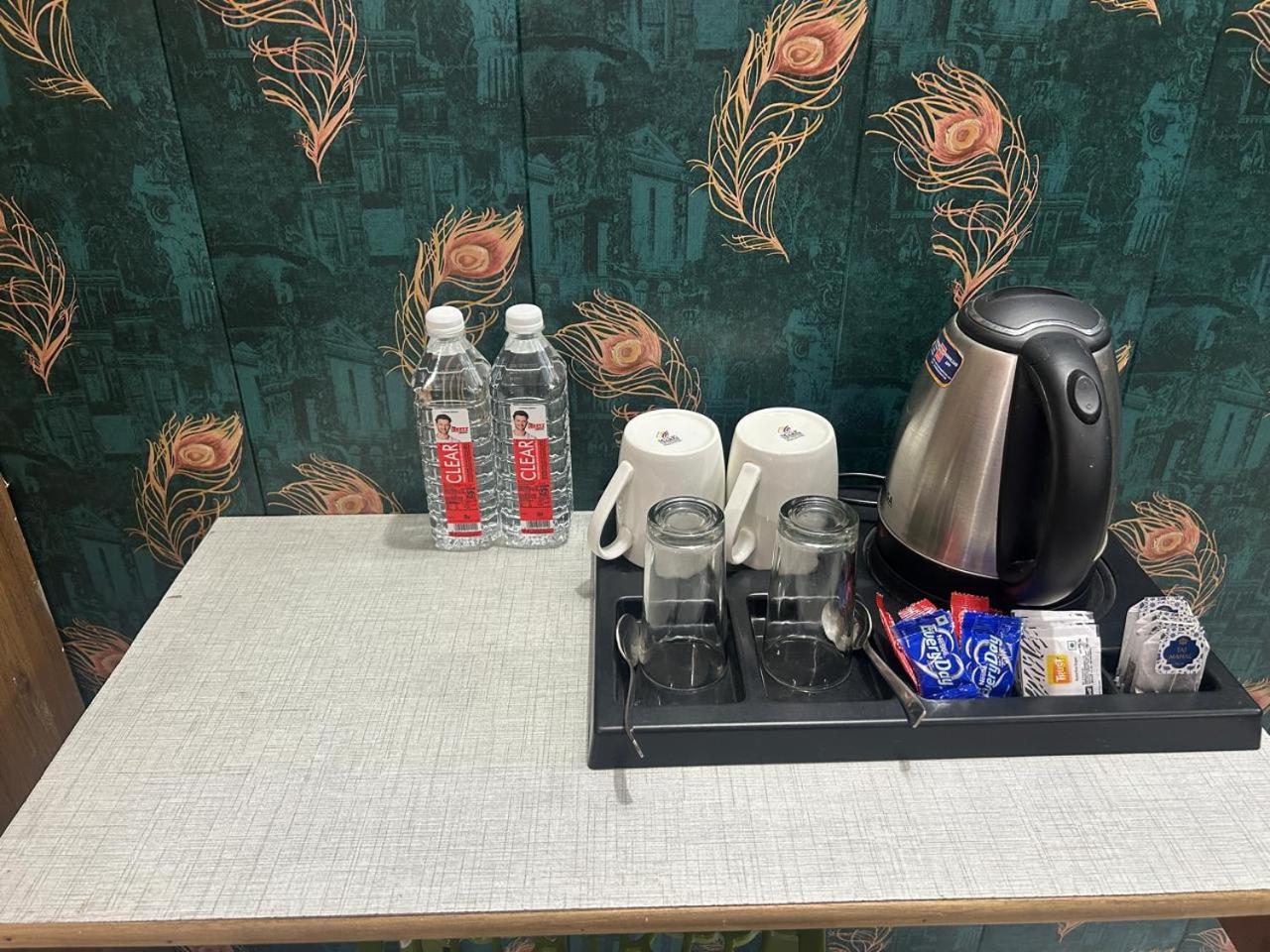 Tanvi Premium Residency Near Artemis Hospital, Gurugram Hotell Gurgaon Eksteriør bilde